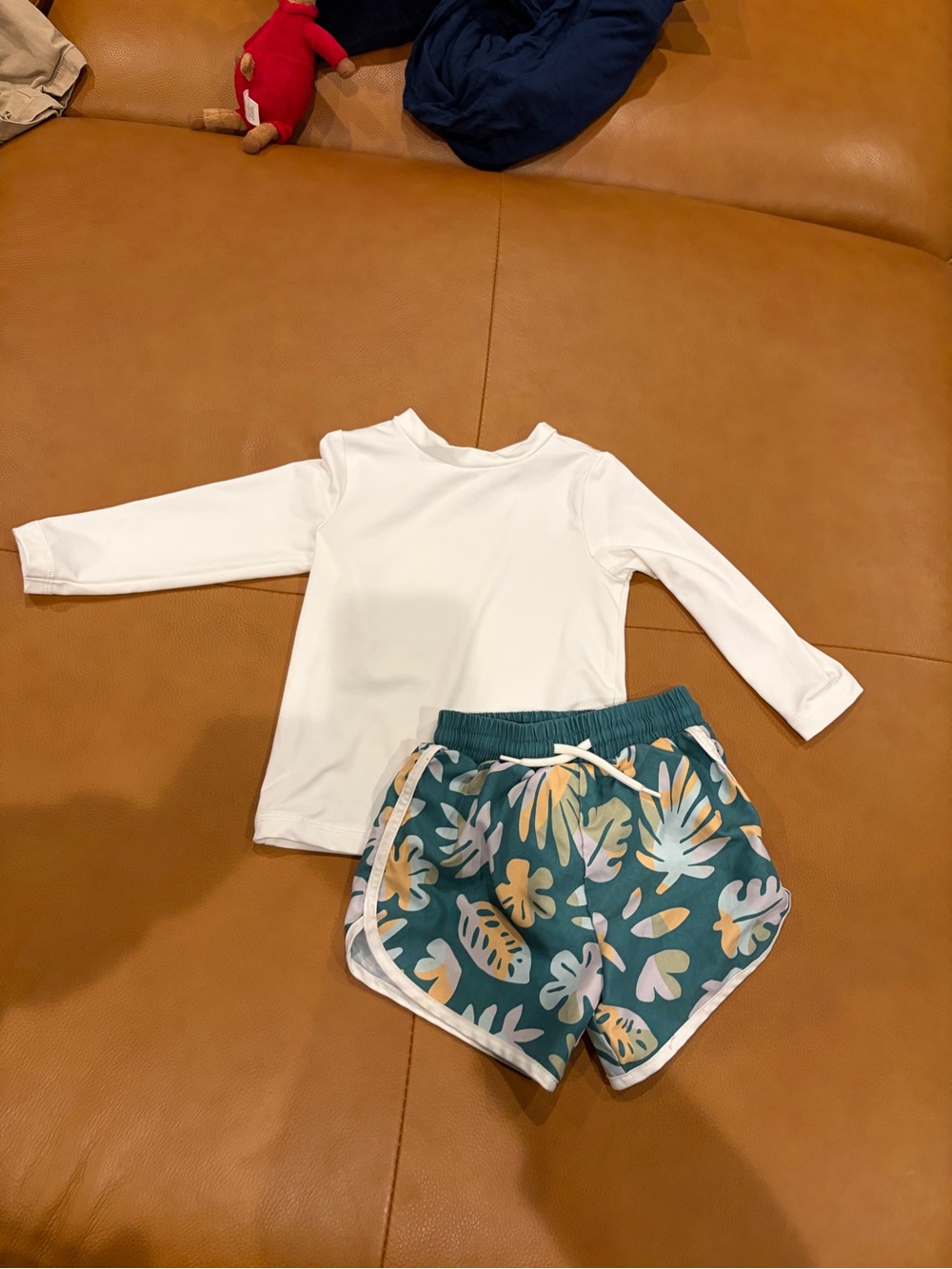 Cat & Jack Swim Trunks & Rash Guard Set - Picture 3 of 6